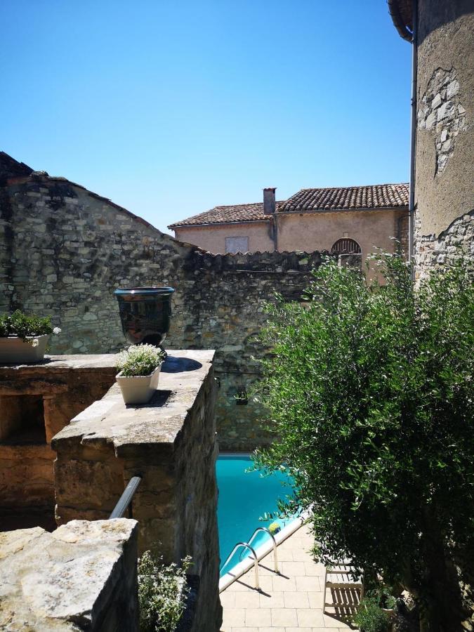 Au Clos Des Anges Saint-Jean-de-Maruejols-et-Avejan Luaran gambar