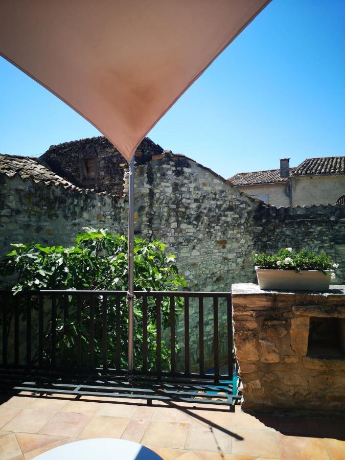 Au Clos Des Anges Saint-Jean-de-Maruejols-et-Avejan Luaran gambar